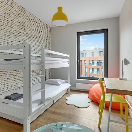 Premium Family & Business Old Town Riverside Apartment With Parking Gdansk Bagian luar foto